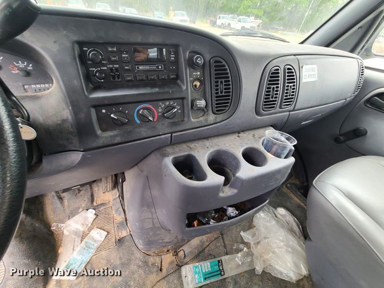 image for item DN5577 1999 Dodge Ram B3500  van