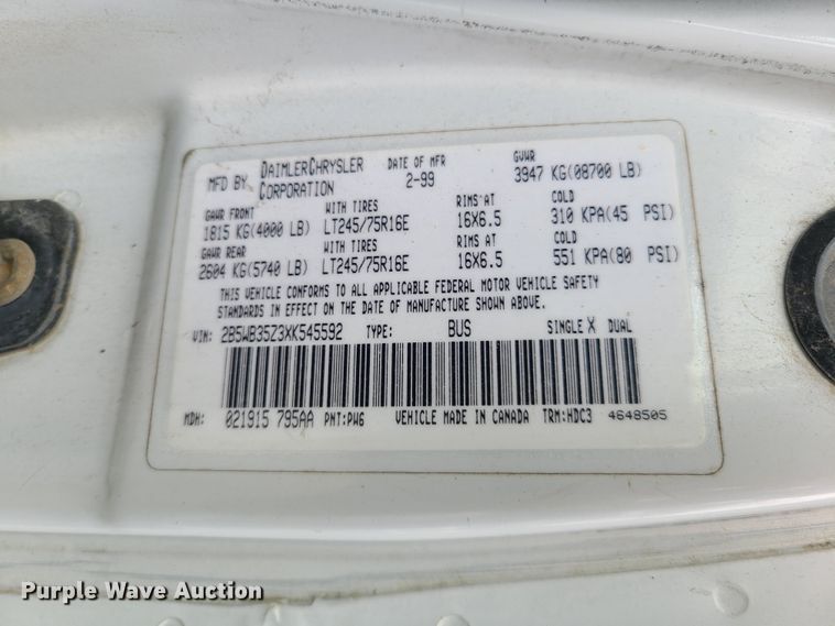image for item DN5577 1999 Dodge Ram B3500  van