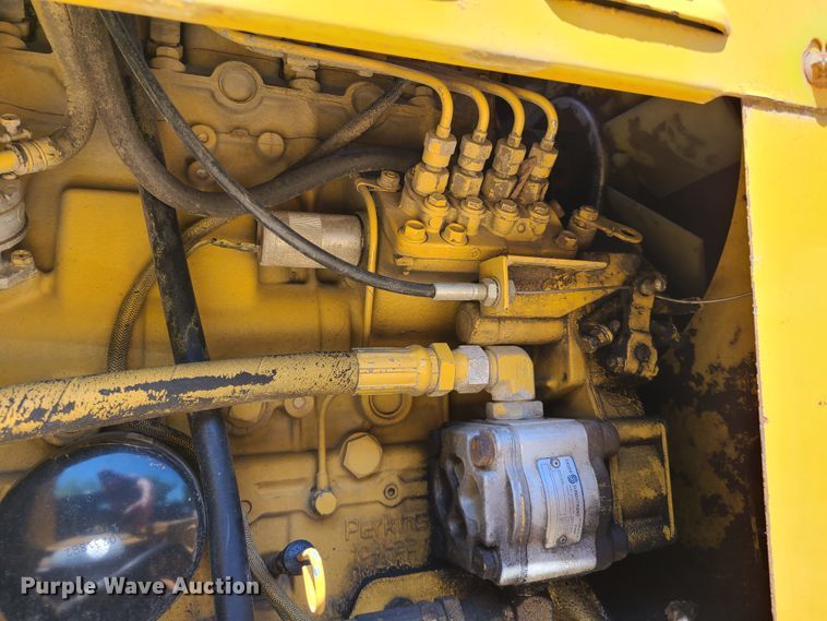 image for item DN5597 1999 Vermeer BC935  wood chipper