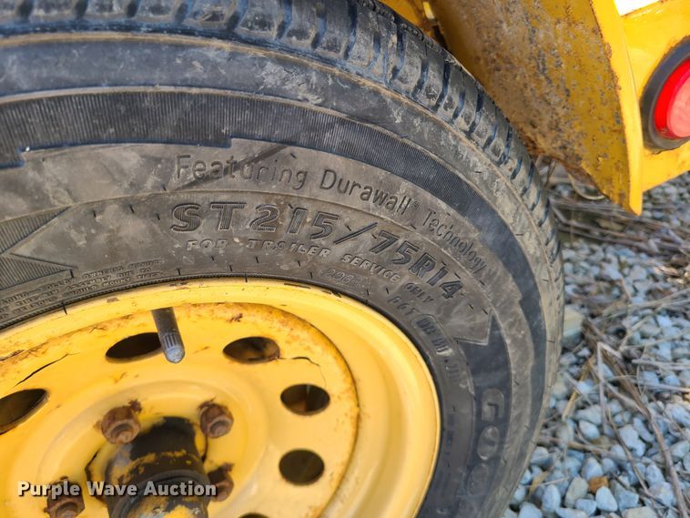 image for item DN5597 1999 Vermeer BC935  wood chipper