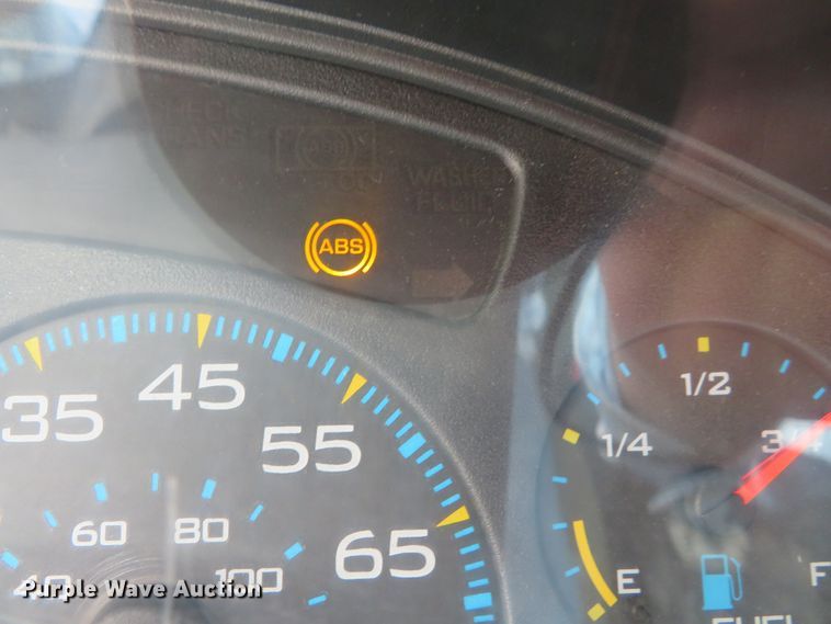 image for item DN5837 2004 International 7400  dump truck