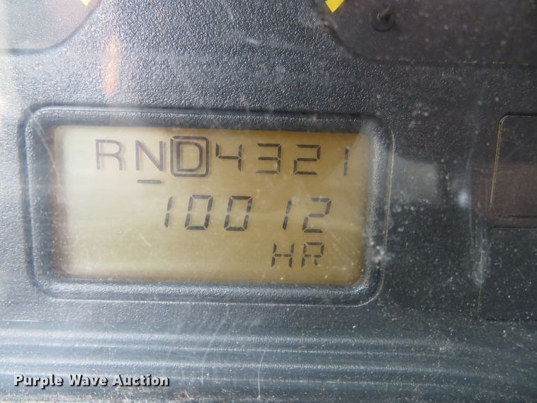 image for item DN5837 2004 International 7400  dump truck