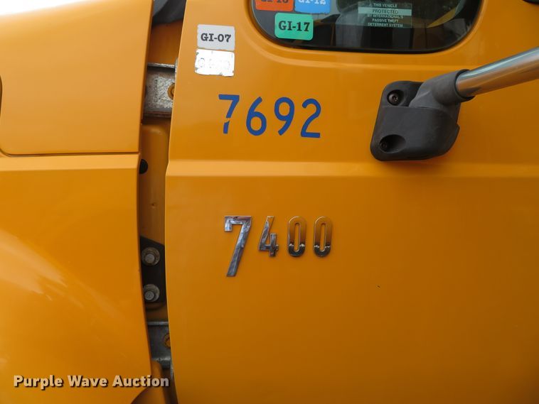 image for item DN5839 2006 International 7400  dump truck