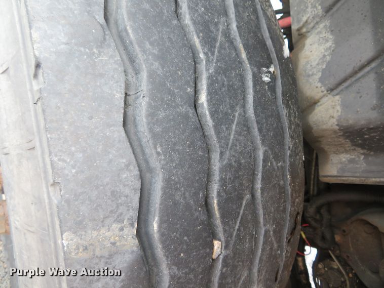 image for item DN5839 2006 International 7400  dump truck