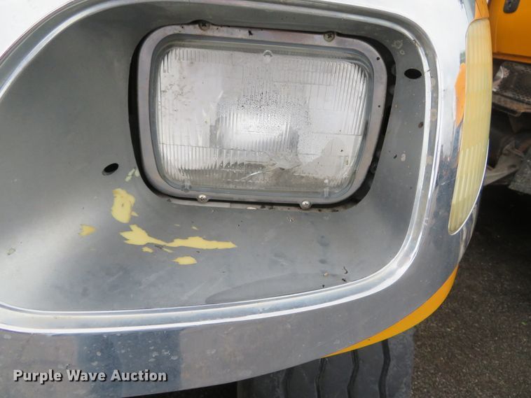 image for item DN5839 2006 International 7400  dump truck