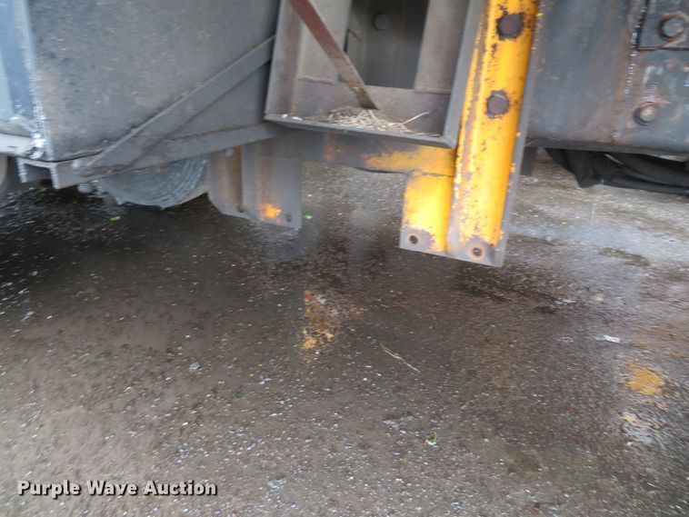 image for item DN5839 2006 International 7400  dump truck