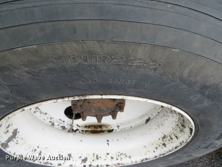 image for item DN5839 2006 International 7400  dump truck