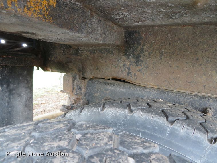 image for item DN5839 2006 International 7400  dump truck