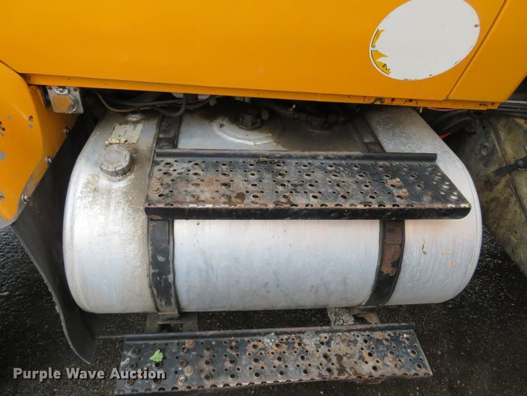 image for item DN5839 2006 International 7400  dump truck