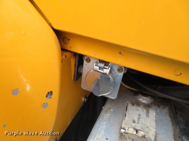 image for item DN5839 2006 International 7400  dump truck