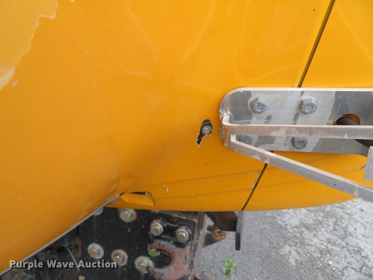 image for item DN5839 2006 International 7400  dump truck