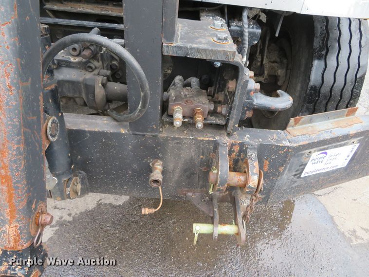 image for item DN5840 2006 International 7400  dump truck