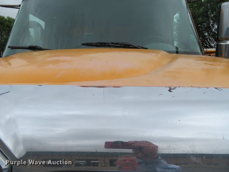 image for item DN5840 2006 International 7400  dump truck