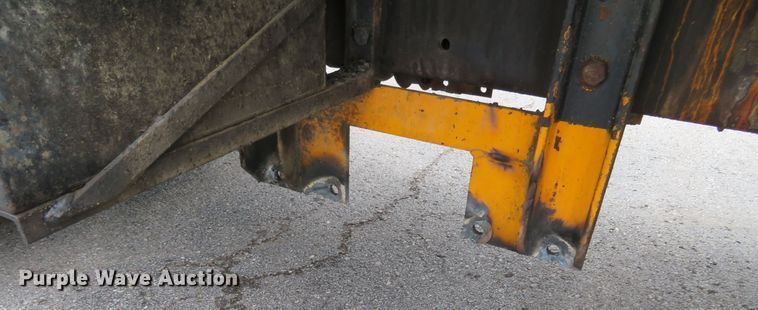image for item DN5840 2006 International 7400  dump truck