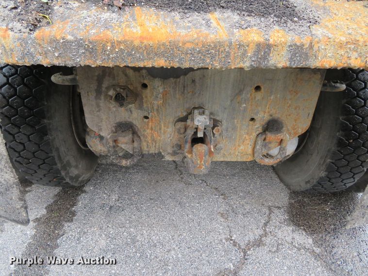 image for item DN5840 2006 International 7400  dump truck