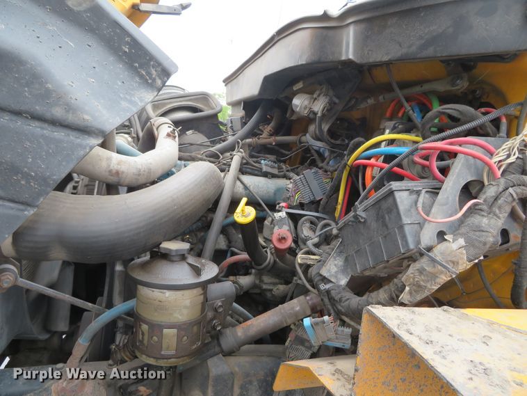 image for item DN5840 2006 International 7400  dump truck