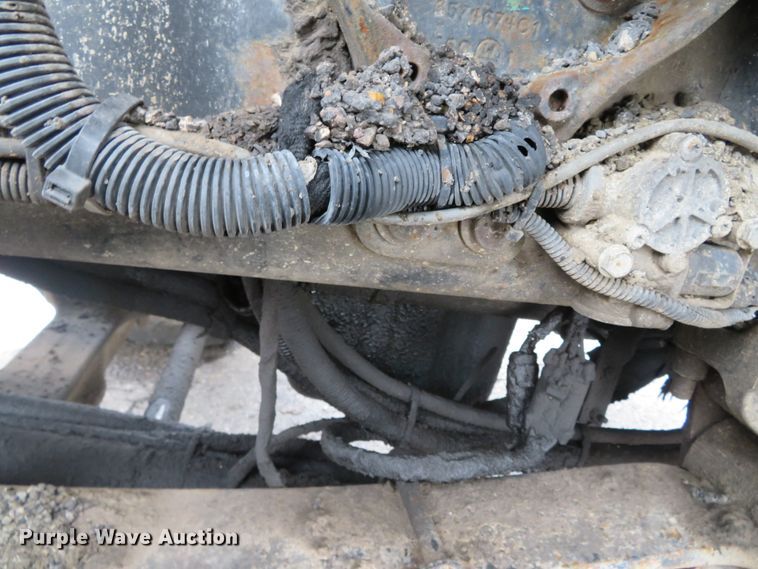 image for item DN5840 2006 International 7400  dump truck