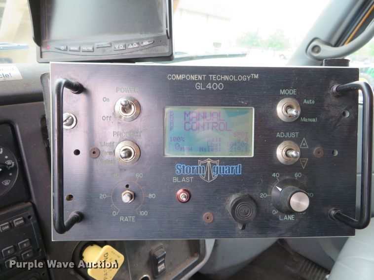 image for item DN5840 2006 International 7400  dump truck