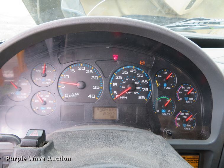 image for item DN5840 2006 International 7400  dump truck