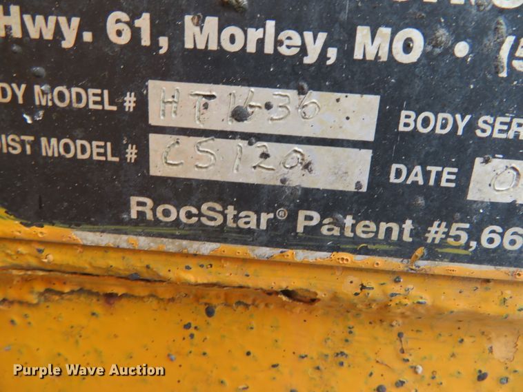 image for item DN5840 2006 International 7400  dump truck