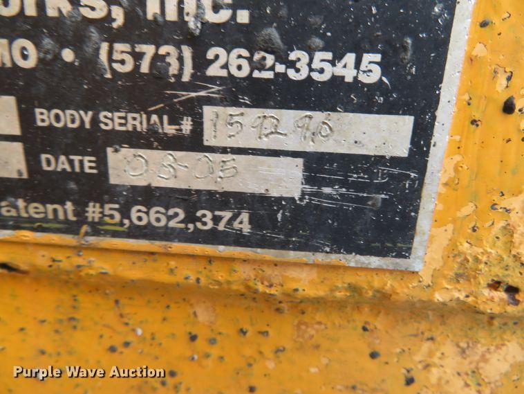 image for item DN5840 2006 International 7400  dump truck