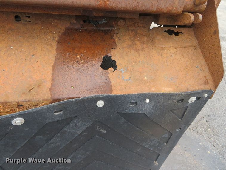 image for item DN5841 2000 International 4900  dump truck