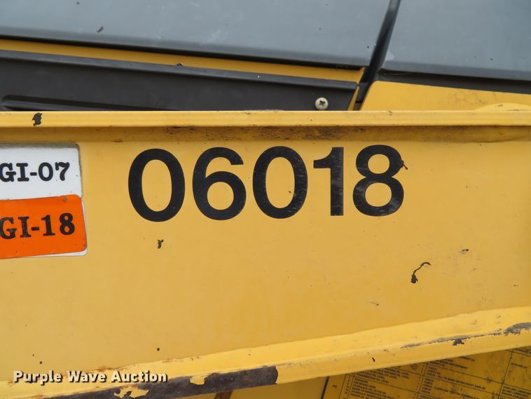 image for item DN5845 2005 John Deere 310SG  backhoe