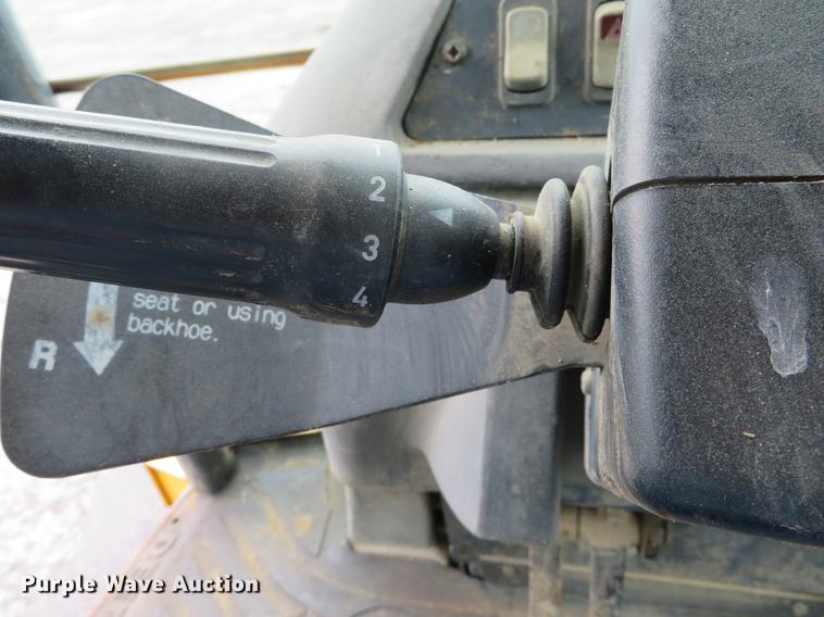 image for item DN5845 2005 John Deere 310SG  backhoe