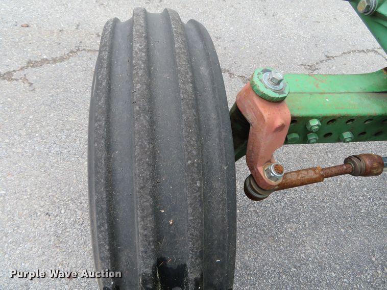 image for item DN5846 John Deere 6615  tractor