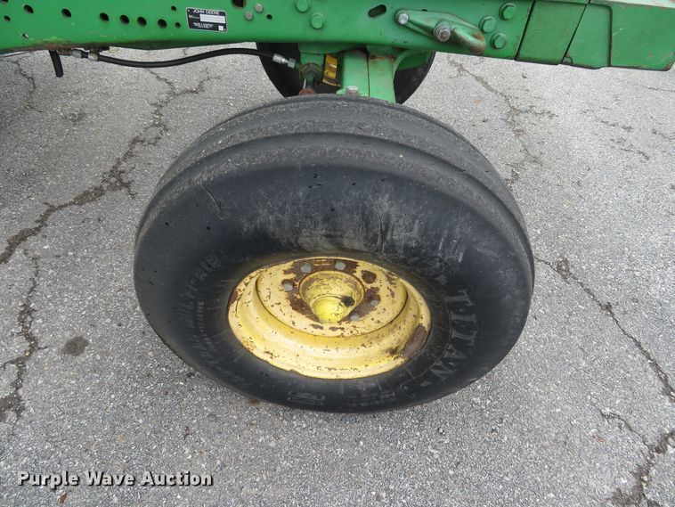 image for item DN5846 John Deere 6615  tractor