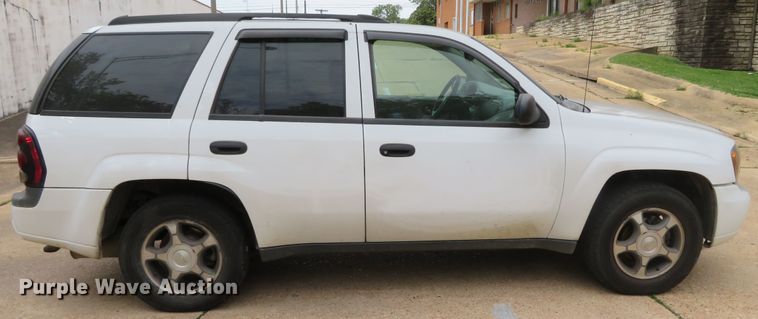 image for item DN5864 2007 Chevrolet TrailBlazer LS  SUV