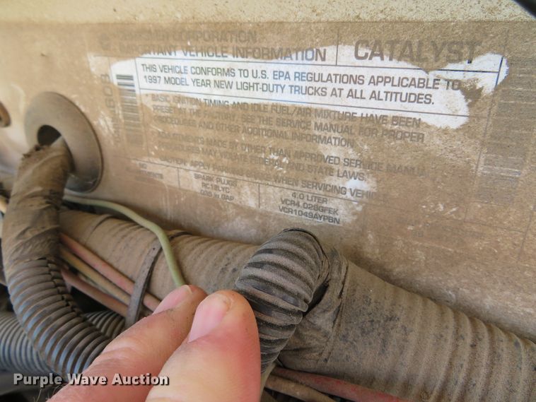 image for item DN5865 1997 Jeep Cherokee  SUV