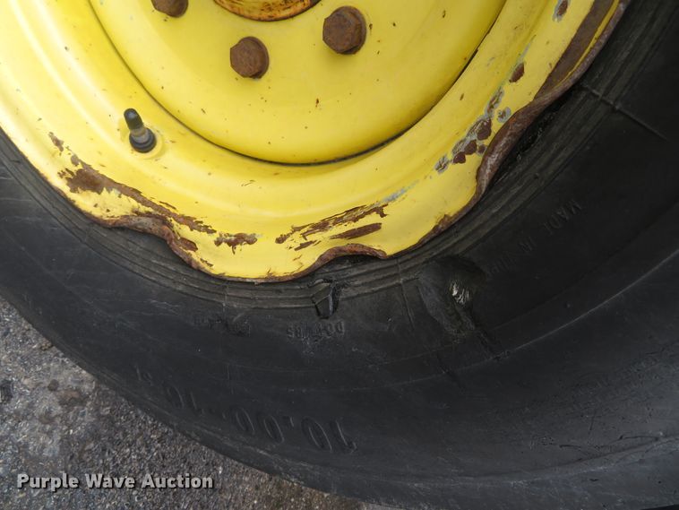 image for item DN5871 John Deere 6410  tractor