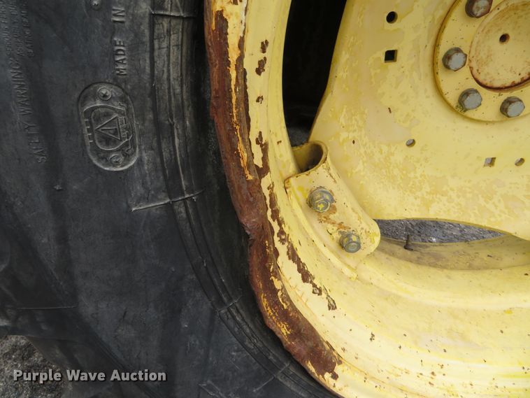 image for item DN5871 John Deere 6410  tractor