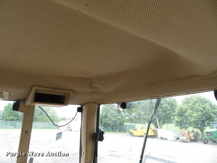 image for item DN5871 John Deere 6410  tractor