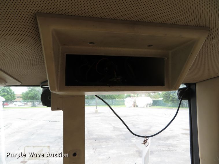 image for item DN5871 John Deere 6410  tractor