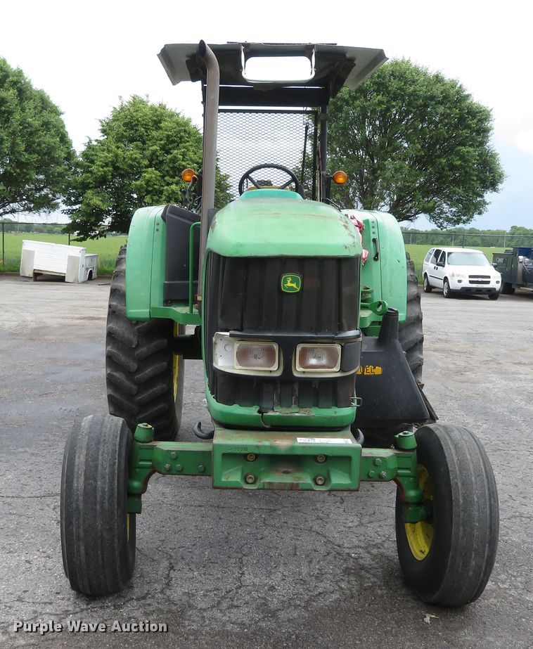 image for item DN5872 John Deere 6615  tractor