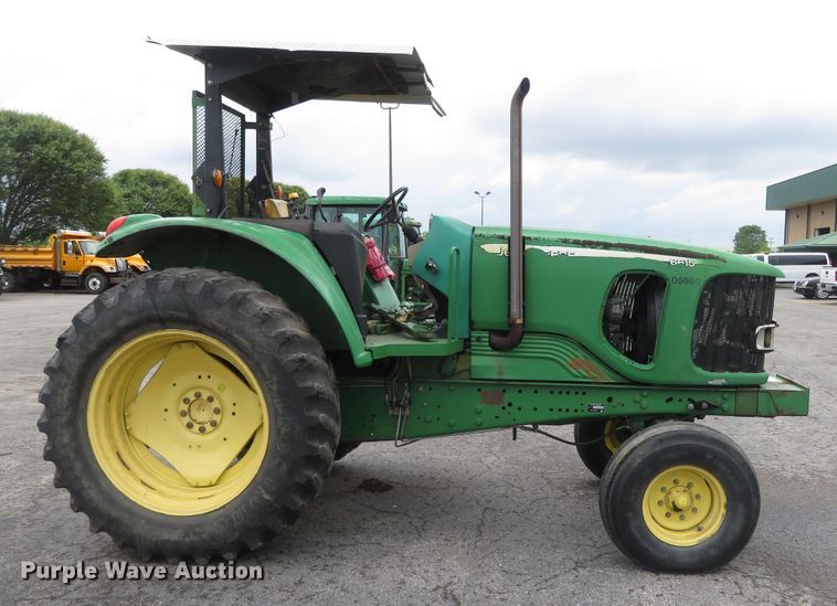 image for item DN5872 John Deere 6615  tractor