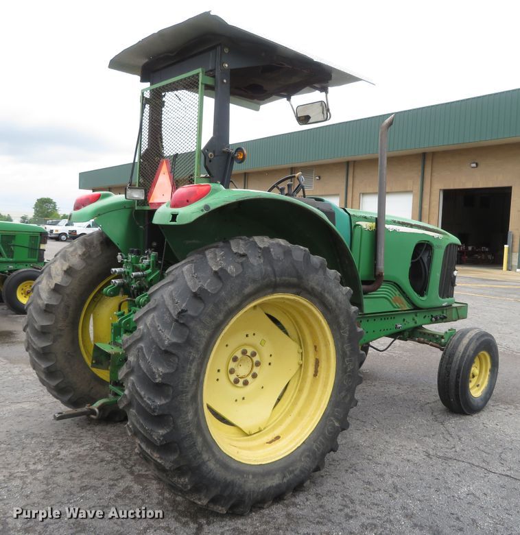 image for item DN5872 John Deere 6615  tractor