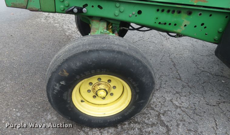 image for item DN5872 John Deere 6615  tractor
