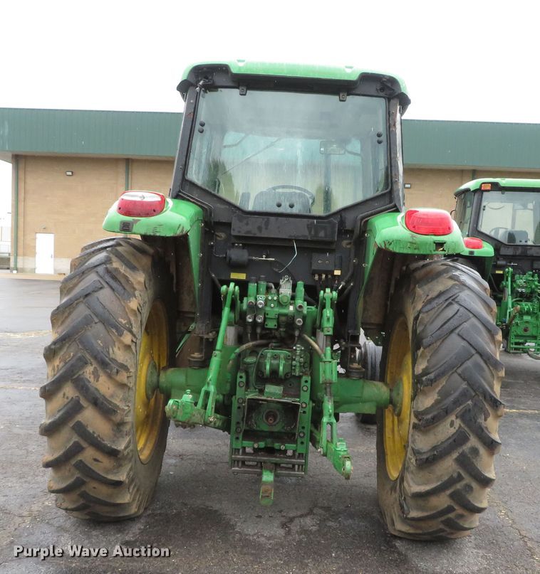 image for item DN5873 John Deere 6615  tractor