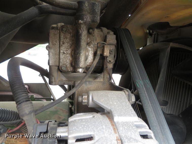 image for item DN5873 John Deere 6615  tractor