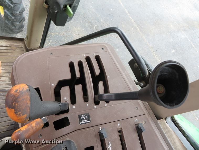 image for item DN5874 John Deere 6615  tractor