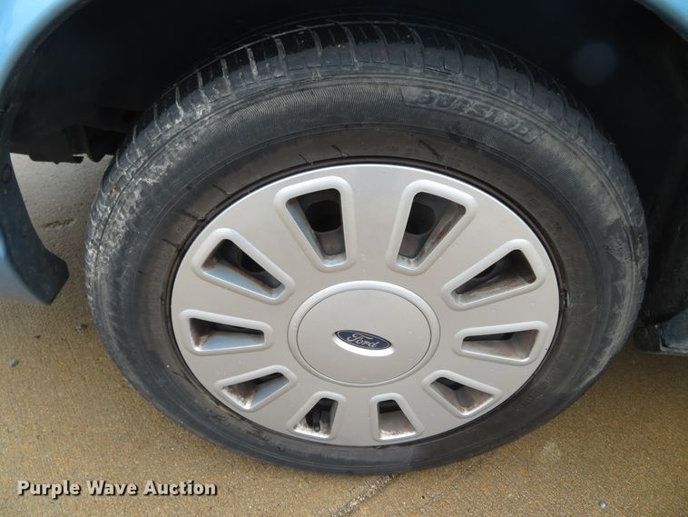 image for item DN5875 2007 Ford Crown Victoria Police Interceptor