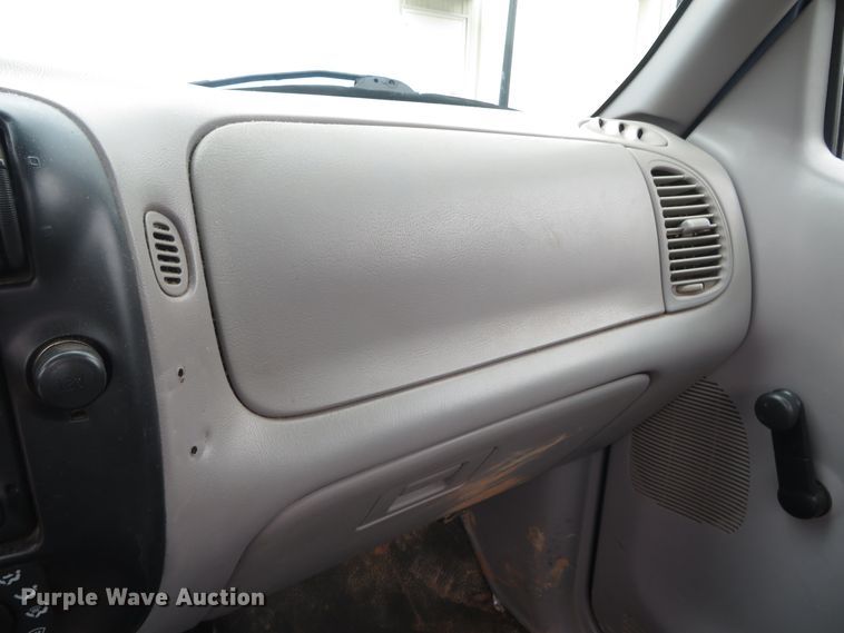 image for item DN5876 1997 Ford Ranger  pickup truck