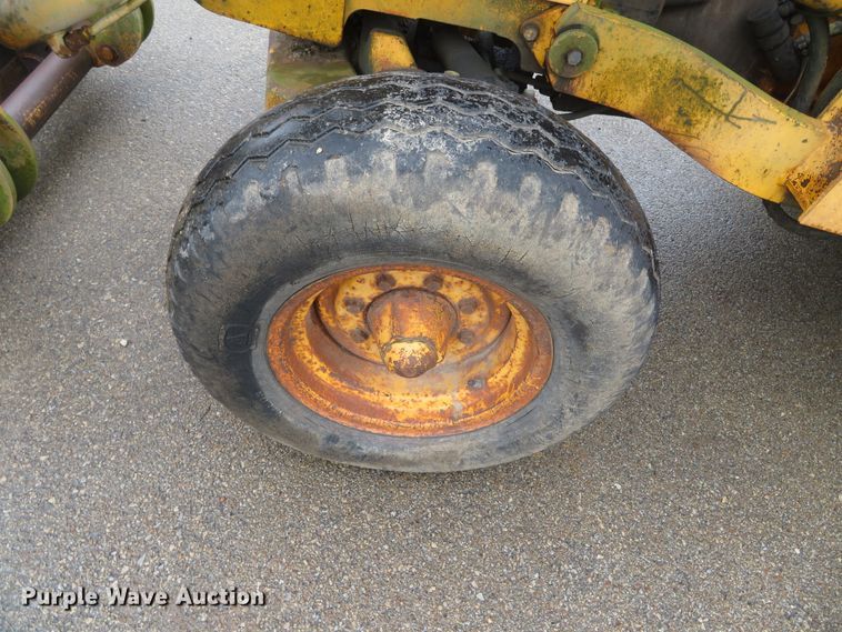 image for item DN5878 John Deere 410D  backhoe