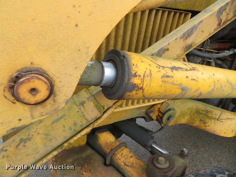 image for item DN5878 John Deere 410D  backhoe