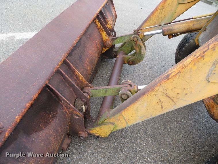 image for item DN5878 John Deere 410D  backhoe