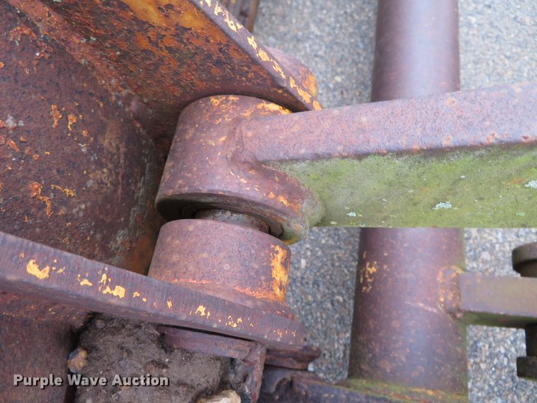 image for item DN5878 John Deere 410D  backhoe