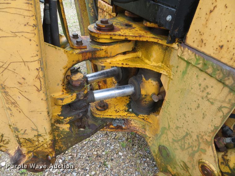 image for item DN5878 John Deere 410D  backhoe